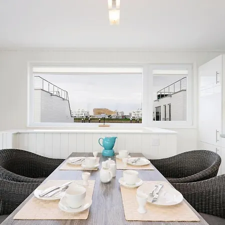 Ship In Ostseeresort With Kitchen ספינת מלון 5*